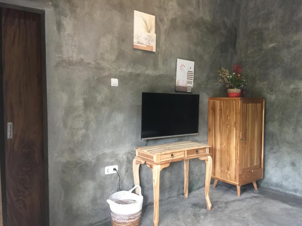 Watukarung Ristu Homestay Kalak Exterior photo