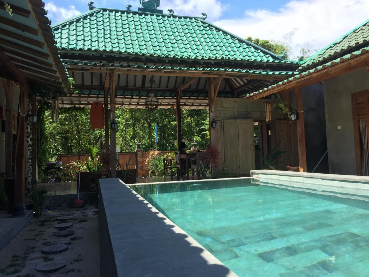 Watukarung Ristu Homestay Kalak Exterior photo