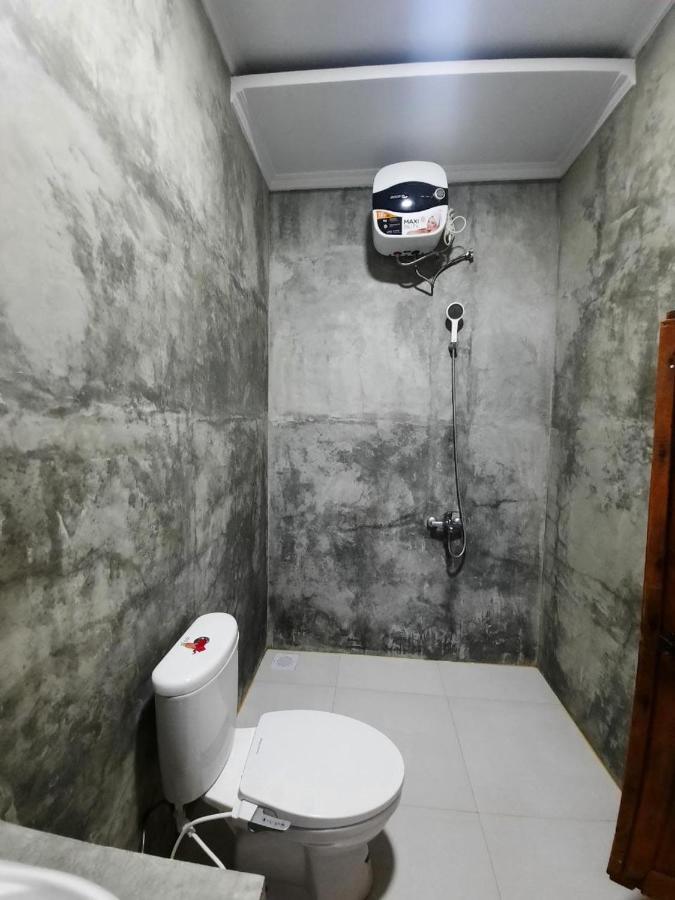 Watukarung Ristu Homestay Kalak Exterior photo